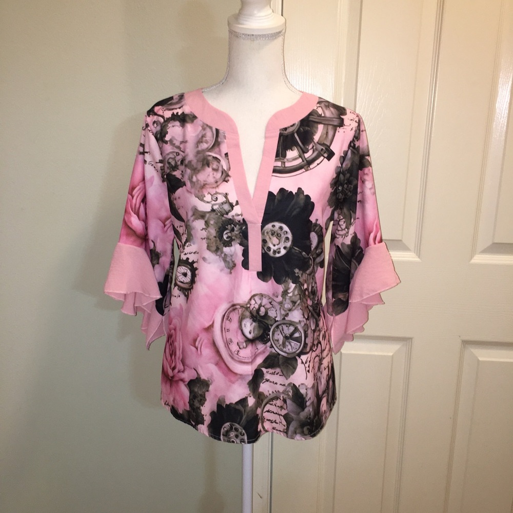 NWOT Cherry Betty Floral Ruffle Sleeve Top